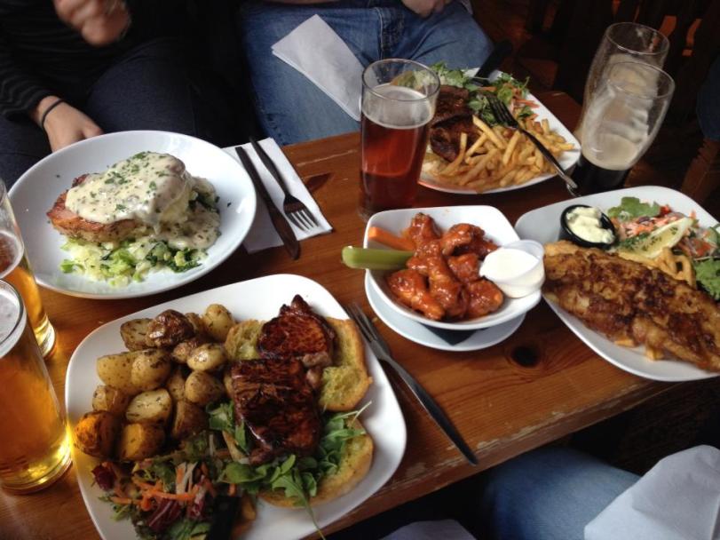 Yummy Meal #1 - thanks to the Porterhouse near our hotel!