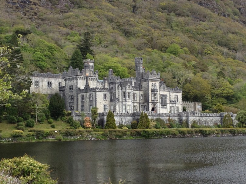 This is exactly how the Kylemore Abbey looks in real life. It's almost like a cardboard movie set!