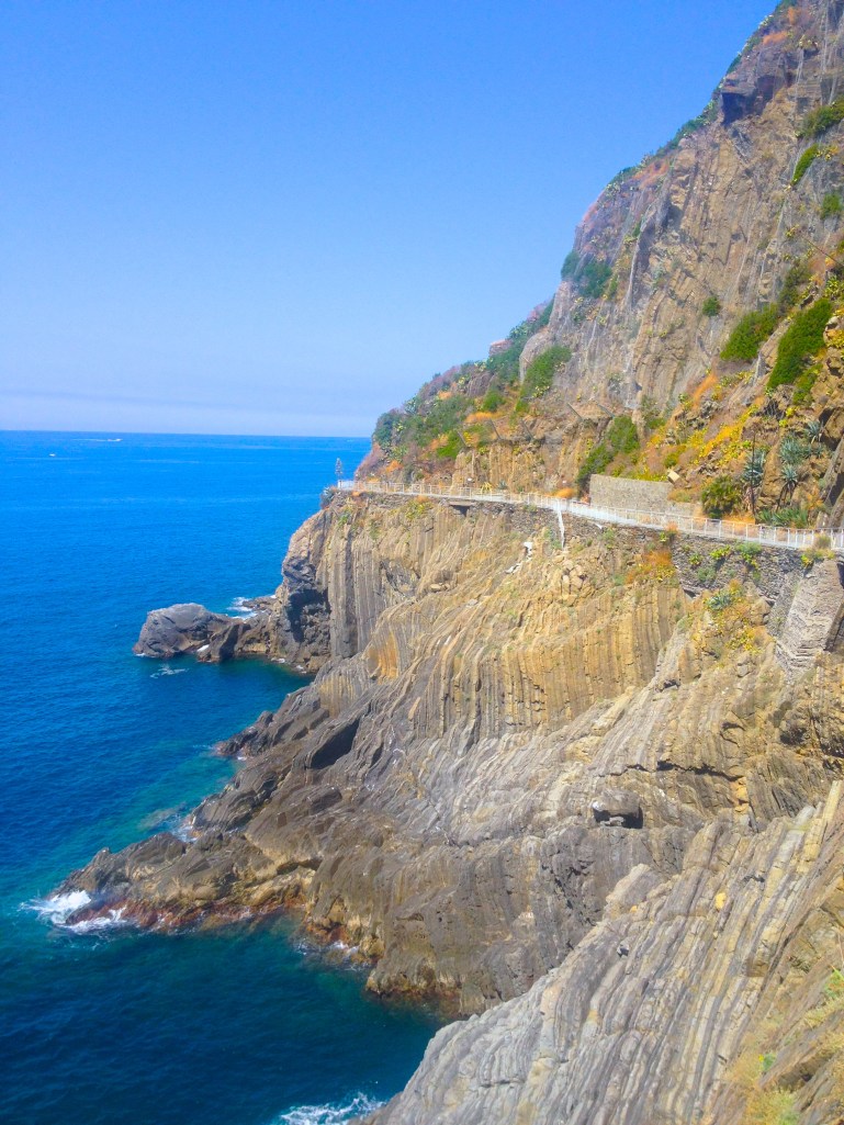 Amazing. So sad this trail was closed - it would have been great to walk it!