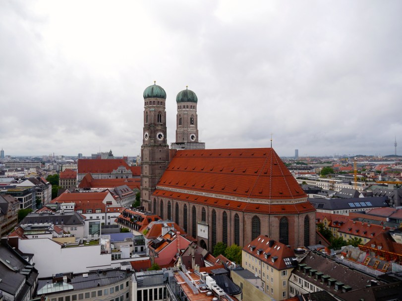The view of the Frauenkirche from the Neues Rathaus