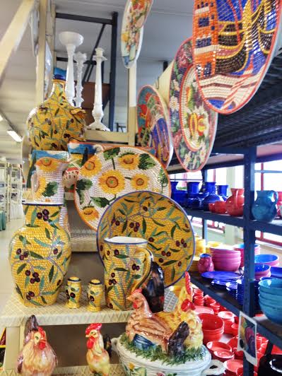 The first view of this impressive store - beautiful, colorful mosaics hand-painted in the store!