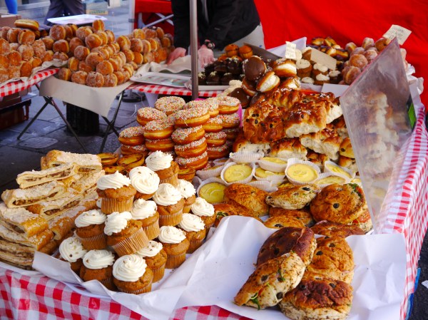 Oh my goodness the sweets! Thanks to all the walking, there was some guilt-free indulging!