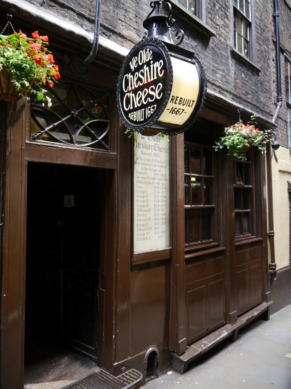 A good spot to rest and have lunch - just down the road from St. Paul's, there has been a pub on this spot since 1536. It was a favorite of Charles Dickens.
