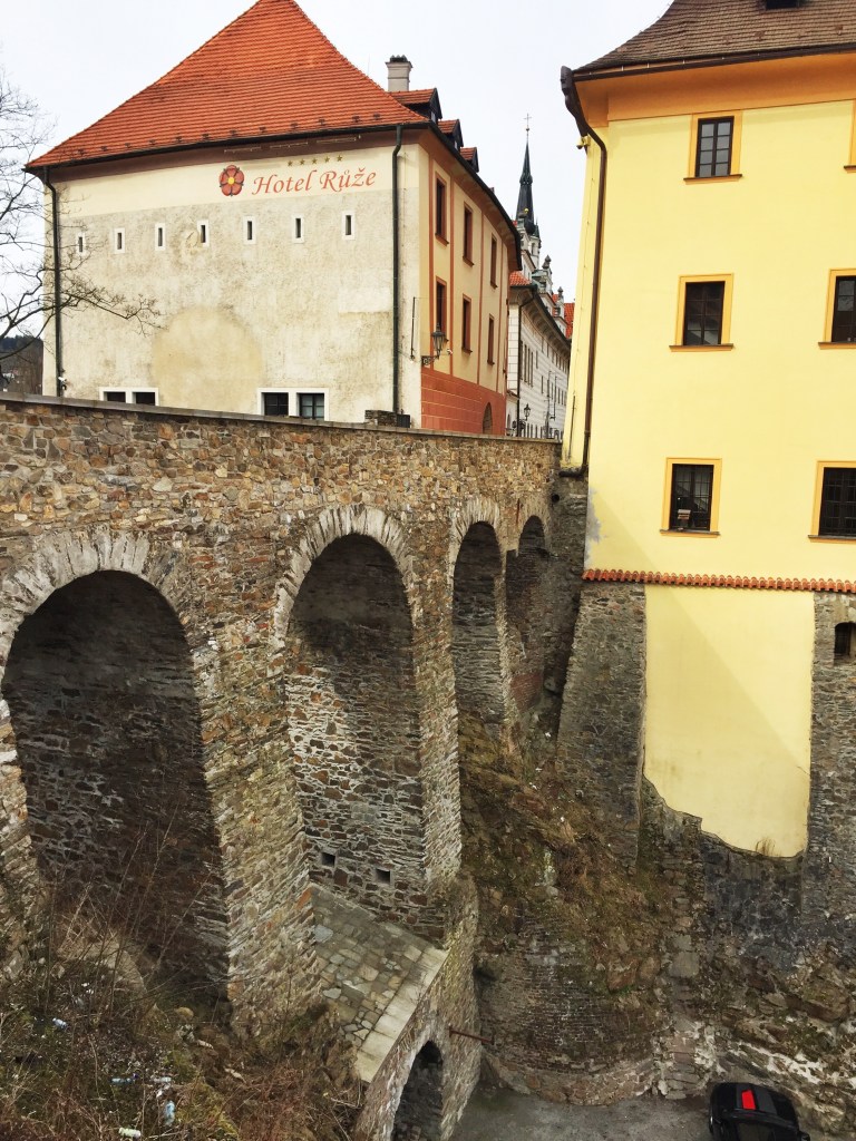 The Horni Bridge - great views of the castle!