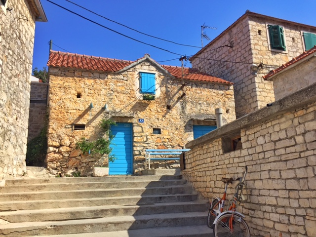 Love all the vibrant colors!